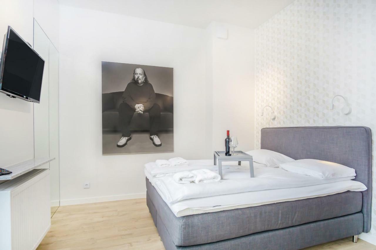 Apartments Poznan Mtp Bukowska By Noclegi Renters Buitenkant foto